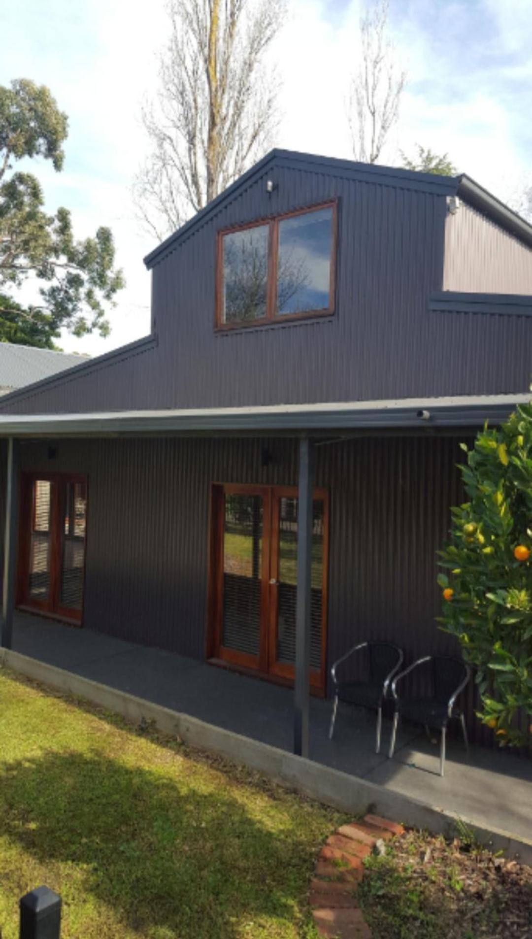 Hostal Montrose Barn House Exterior foto